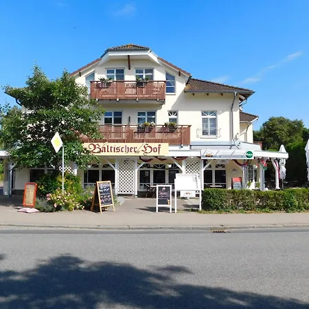 Apartament Ferienwohn Karavelle